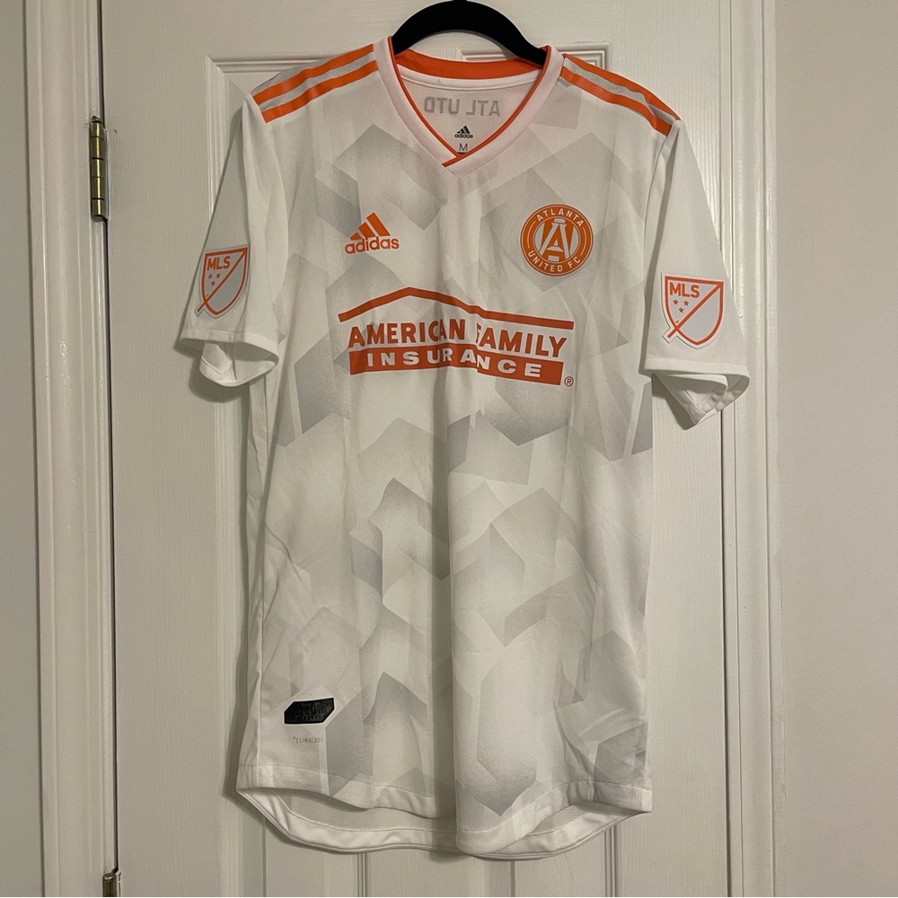 Authentic Atlanta United 2018 Away Kit - Medium